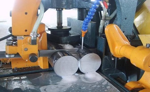 荣县卧式带锯床的送料方式有哪几种？